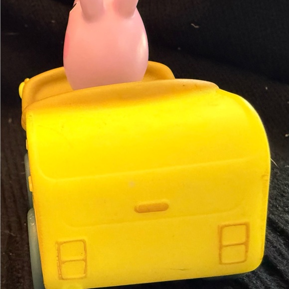 Peppa Pig Colorful Vehicle Set - Yellow, Red, Purple - Picture 12 of 16